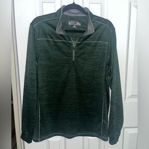 Pebble Beach Chic Green Polyester Top for Men. Size Medium
